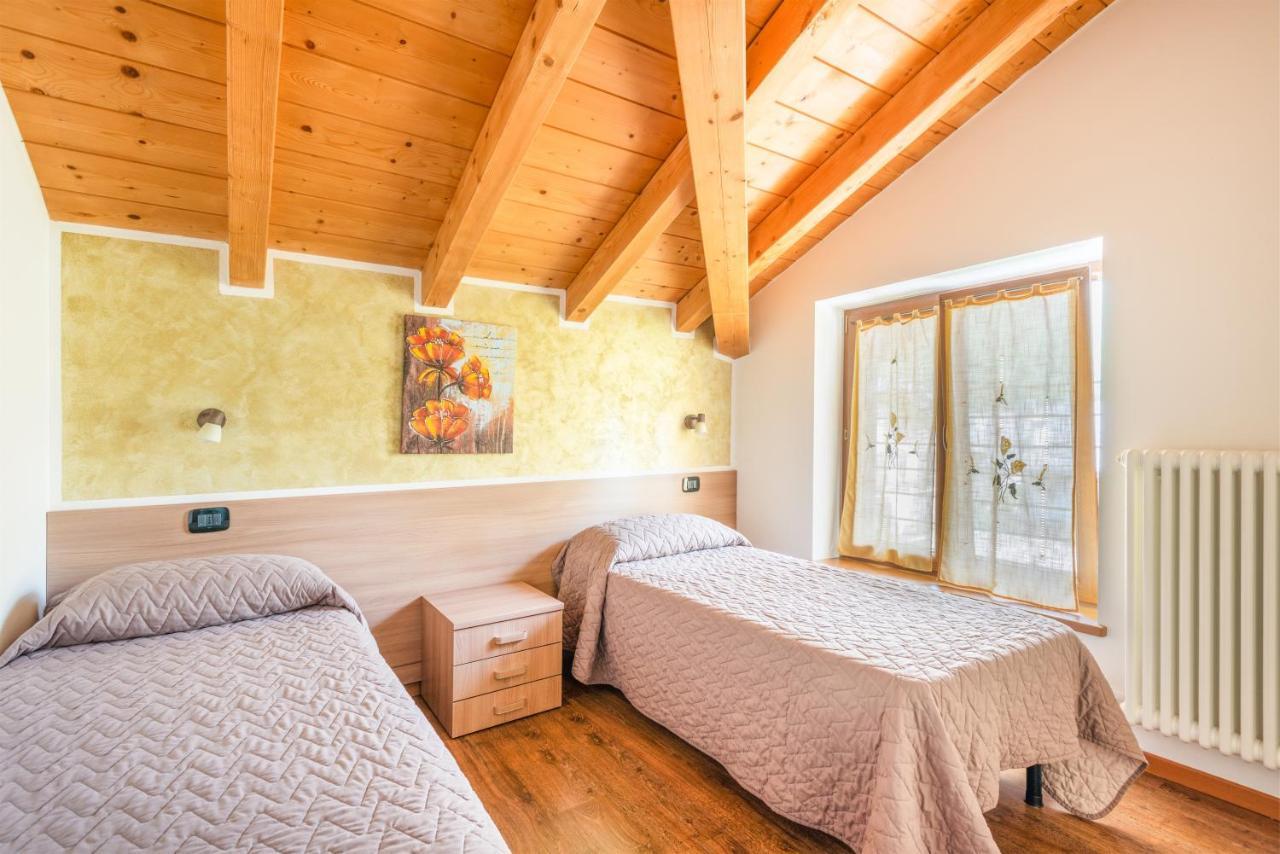 Residence Toli Pieve Di Ledro Eksteriør bilde