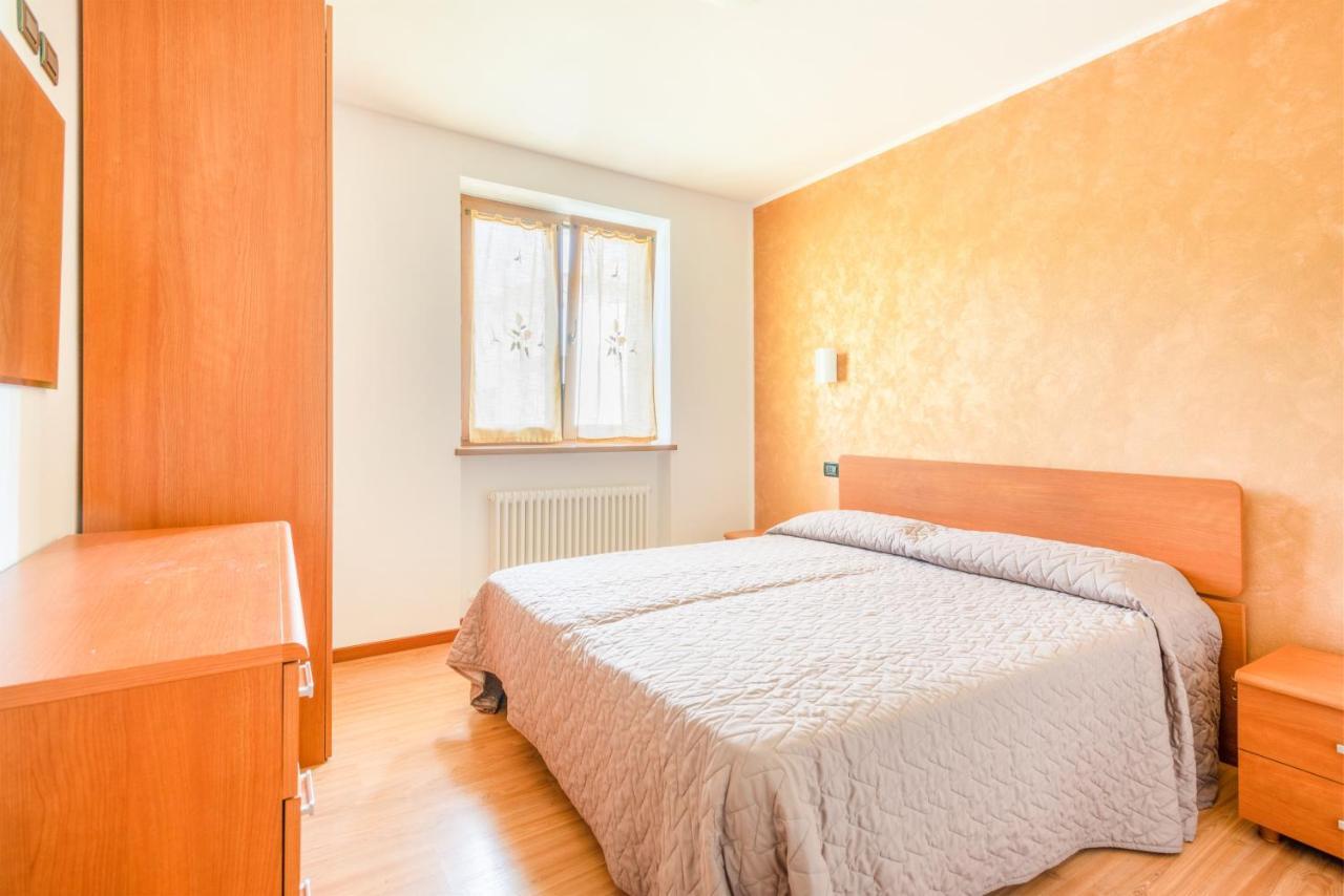 Residence Toli Pieve Di Ledro Eksteriør bilde